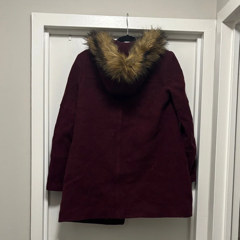 J. Crew Women's Faux-Fur Trim Hooded Pea Coat in Burgundy - Size 6 - Picture 4 of 4